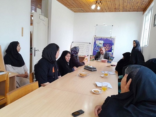 کلاس پرورش مرغ و طیور خانگی