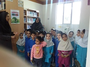 بازدید از کتابخانه دانش اموزان پیش دبستانی